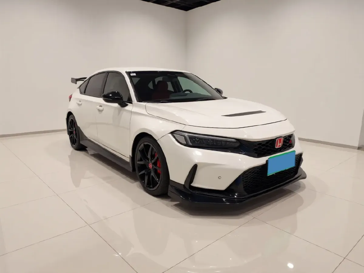 2023 Honda Civic 2.0T 300HP L4 6MT,autocango,china used car exporter,china ev exporter,chinese used car exporter,chinese used ev exporter