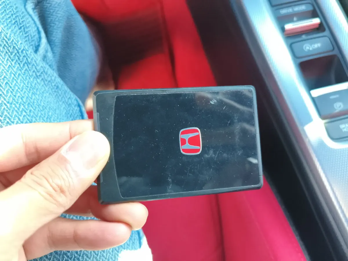 2023 Honda Civic 2.0T 300HP L4 6MT,autocango,china used car exporter,china ev exporter,chinese used car exporter,chinese used ev exporter