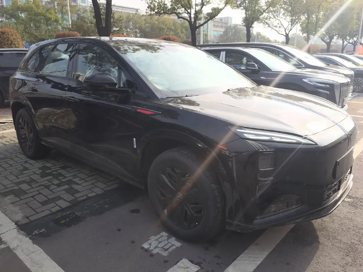 2025 HongQi TianGong 08 BEV,autocango,china used car exporter,china ev exporter,chinese used car exporter,chinese used ev exporter