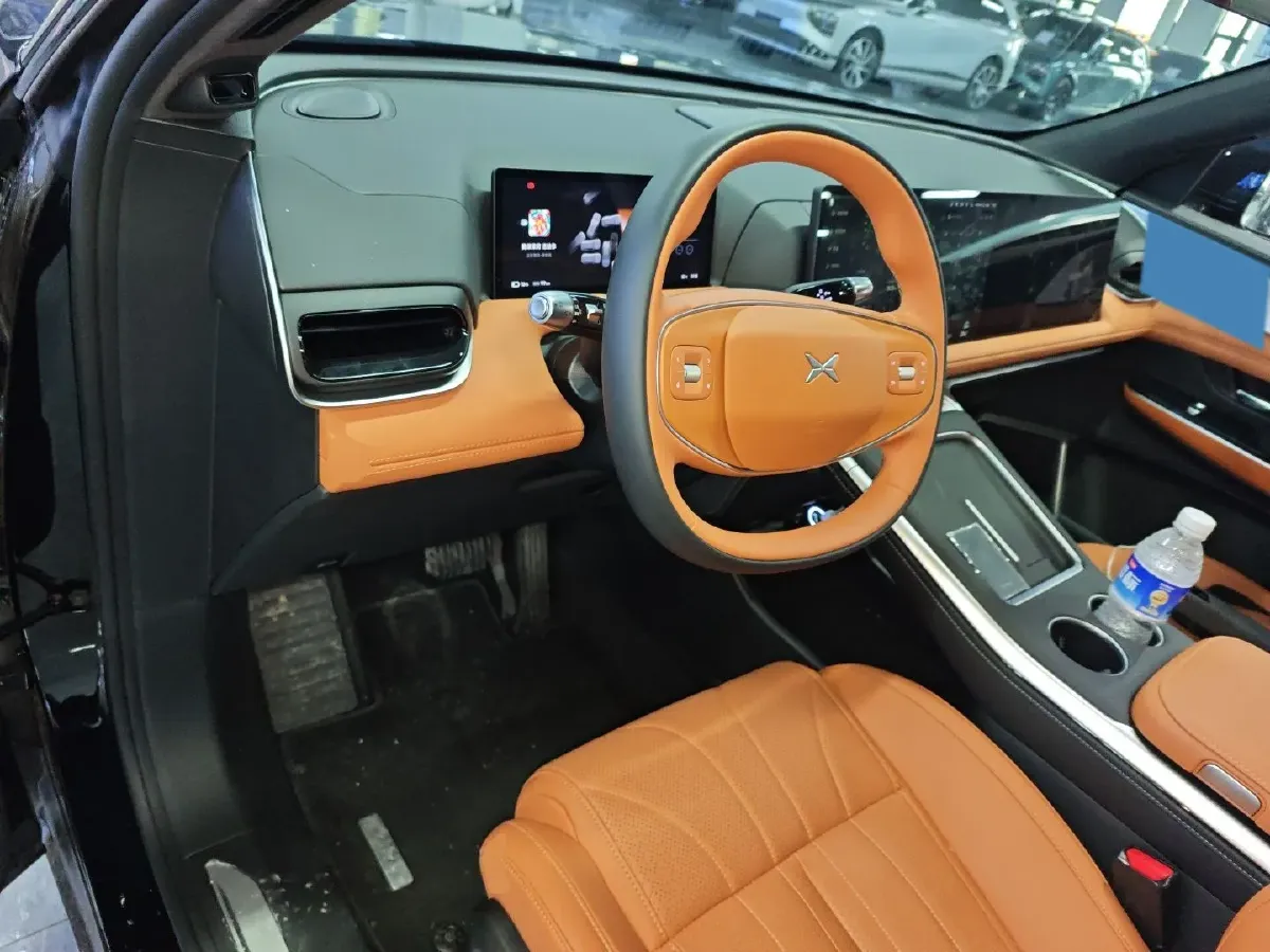 2025 Xpeng G9 BEV 79KWH,autocango,china used car exporter,china ev exporter,chinese used car exporter,chinese used ev exporter