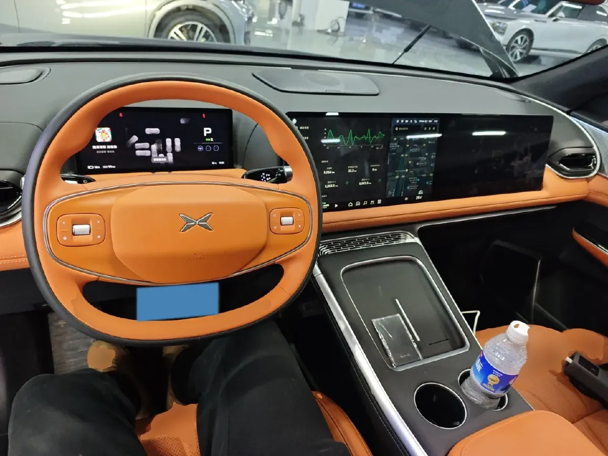 2025 Xpeng G9 BEV 79KWH,autocango,china used car exporter,china ev exporter,chinese used car exporter,chinese used ev exporter