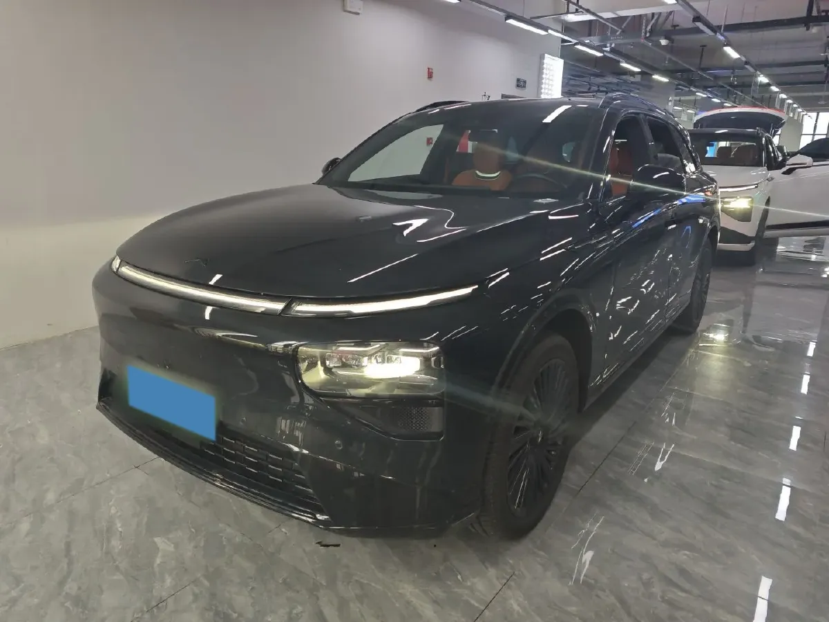 2025 Xpeng G9 BEV 79KWH,autocango,china used car exporter,china ev exporter,chinese used car exporter,chinese used ev exporter