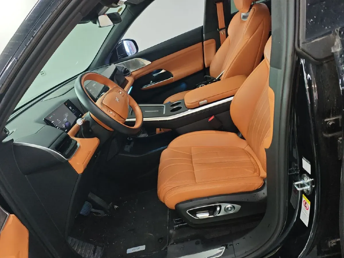 2025 Xpeng G9 BEV 79KWH,autocango,china used car exporter,china ev exporter,chinese used car exporter,chinese used ev exporter