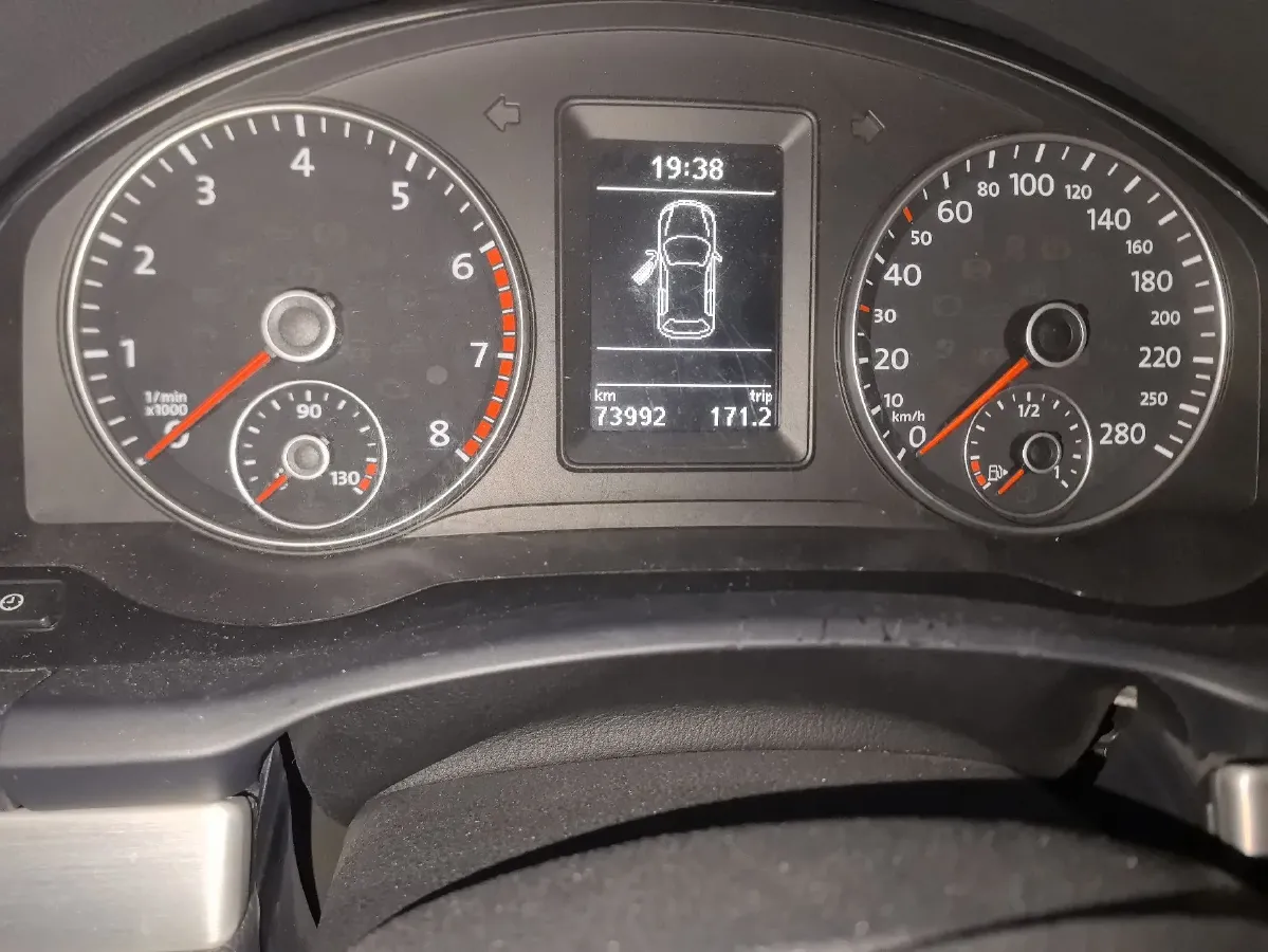 2013 Volkswagen Scirocco 2.0T 211HP L4 6DCT,autocango,china used car exporter,china ev exporter,chinese used car exporter,chinese used ev exporter