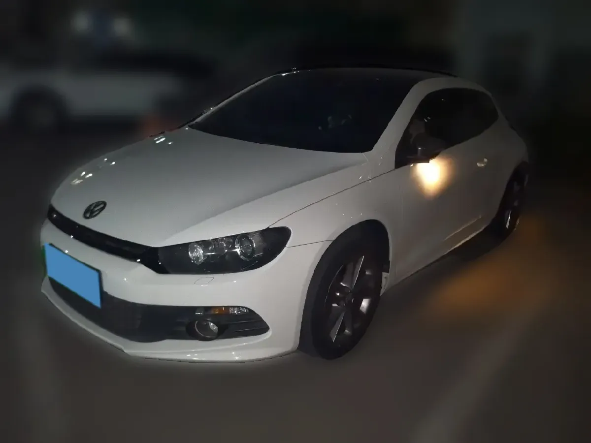 2013 Volkswagen Scirocco 2.0T 211HP L4 6DCT,autocango,china used car exporter,china ev exporter,chinese used car exporter,chinese used ev exporter