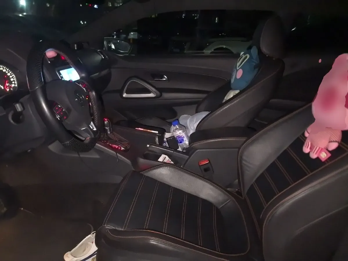 2013 Volkswagen Scirocco 2.0T 211HP L4 6DCT,autocango,china used car exporter,china ev exporter,chinese used car exporter,chinese used ev exporter