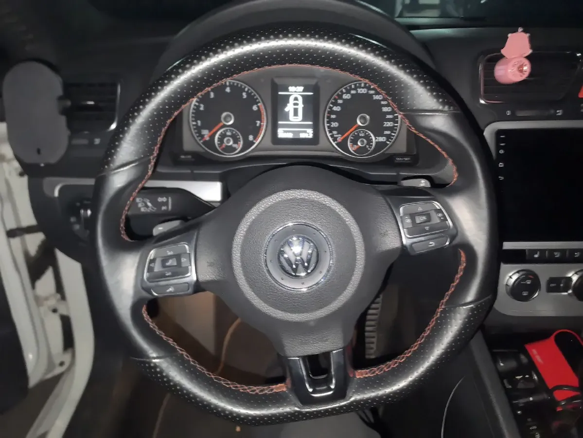 2013 Volkswagen Scirocco 2.0T 211HP L4 6DCT,autocango,china used car exporter,china ev exporter,chinese used car exporter,chinese used ev exporter