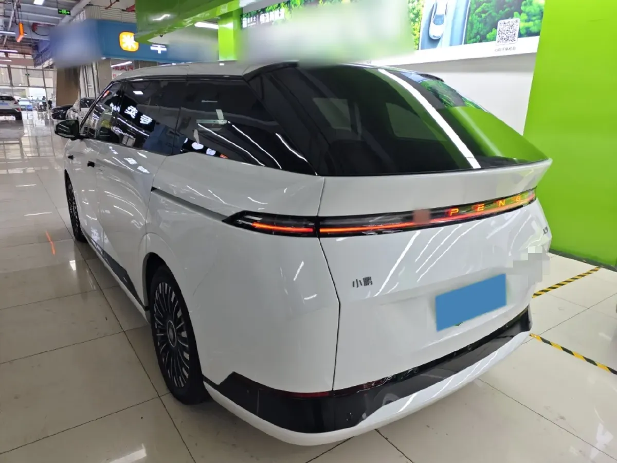 2025 Xpeng X9 BEV,autocango,china used car exporter,china ev exporter,chinese used car exporter,chinese used ev exporter