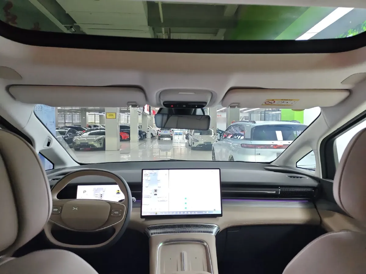 2025 Xpeng X9 BEV,autocango,china used car exporter,china ev exporter,chinese used car exporter,chinese used ev exporter