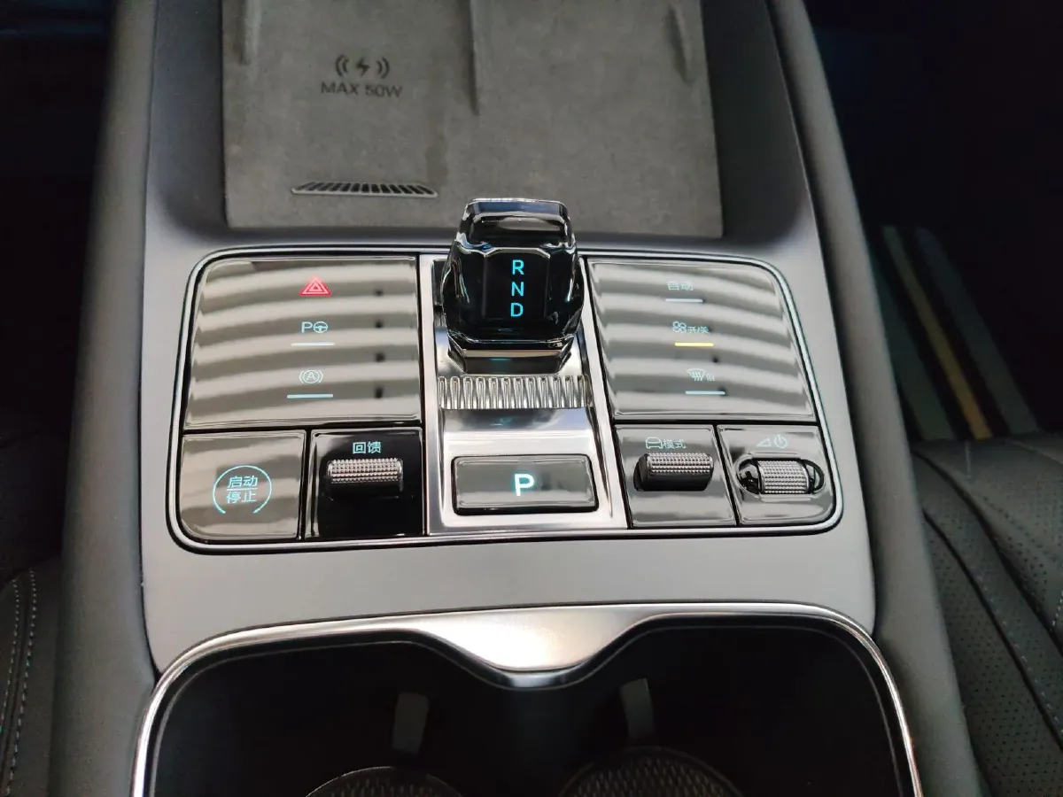 2025 BYD Sea Lion 07 BEV 80.64KWH,autocango,china used car exporter,china ev exporter,chinese used car exporter,chinese used ev exporter