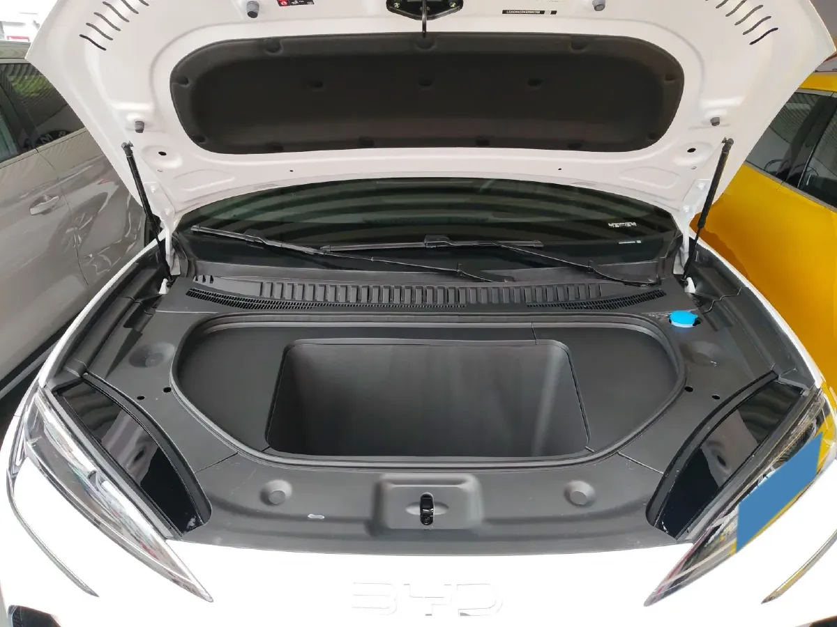 2025 BYD Sea Lion 07 BEV 80.64KWH,autocango,china used car exporter,china ev exporter,chinese used car exporter,chinese used ev exporter