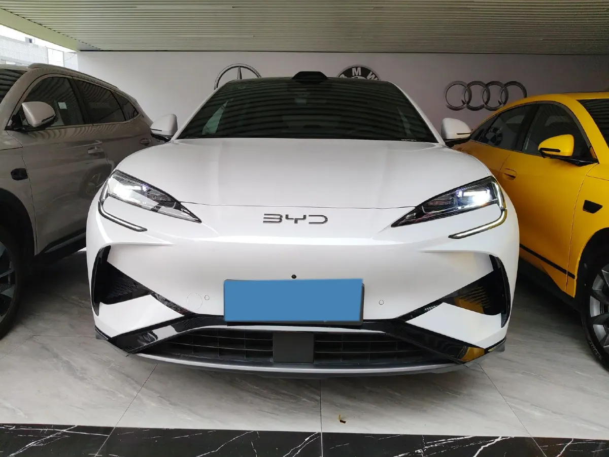 2025 BYD Sea Lion 07 BEV 80.64KWH,autocango,china used car exporter,china ev exporter,chinese used car exporter,chinese used ev exporter