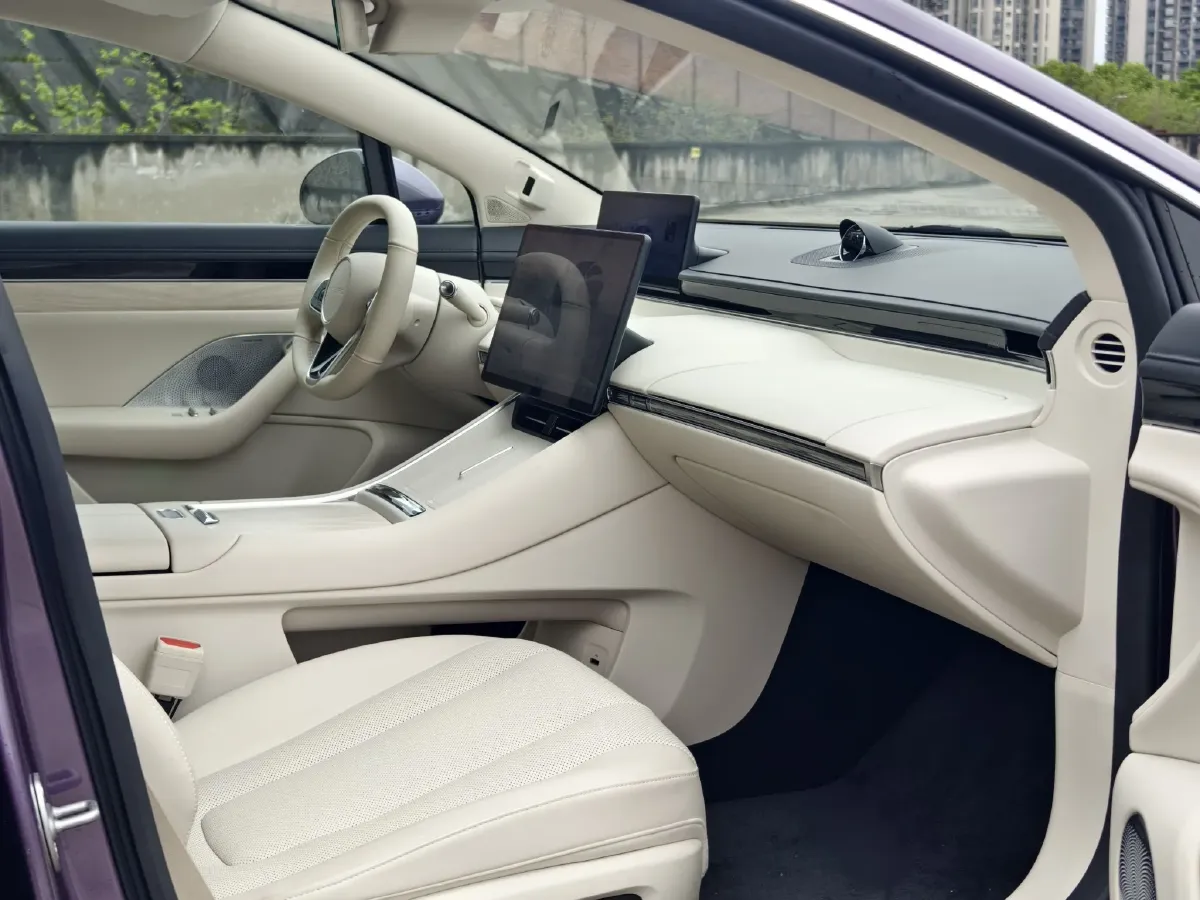 2024 Luxeed S7 BEV 82KWH,autocango,china used car exporter,china ev exporter,chinese used car exporter,chinese used ev exporter