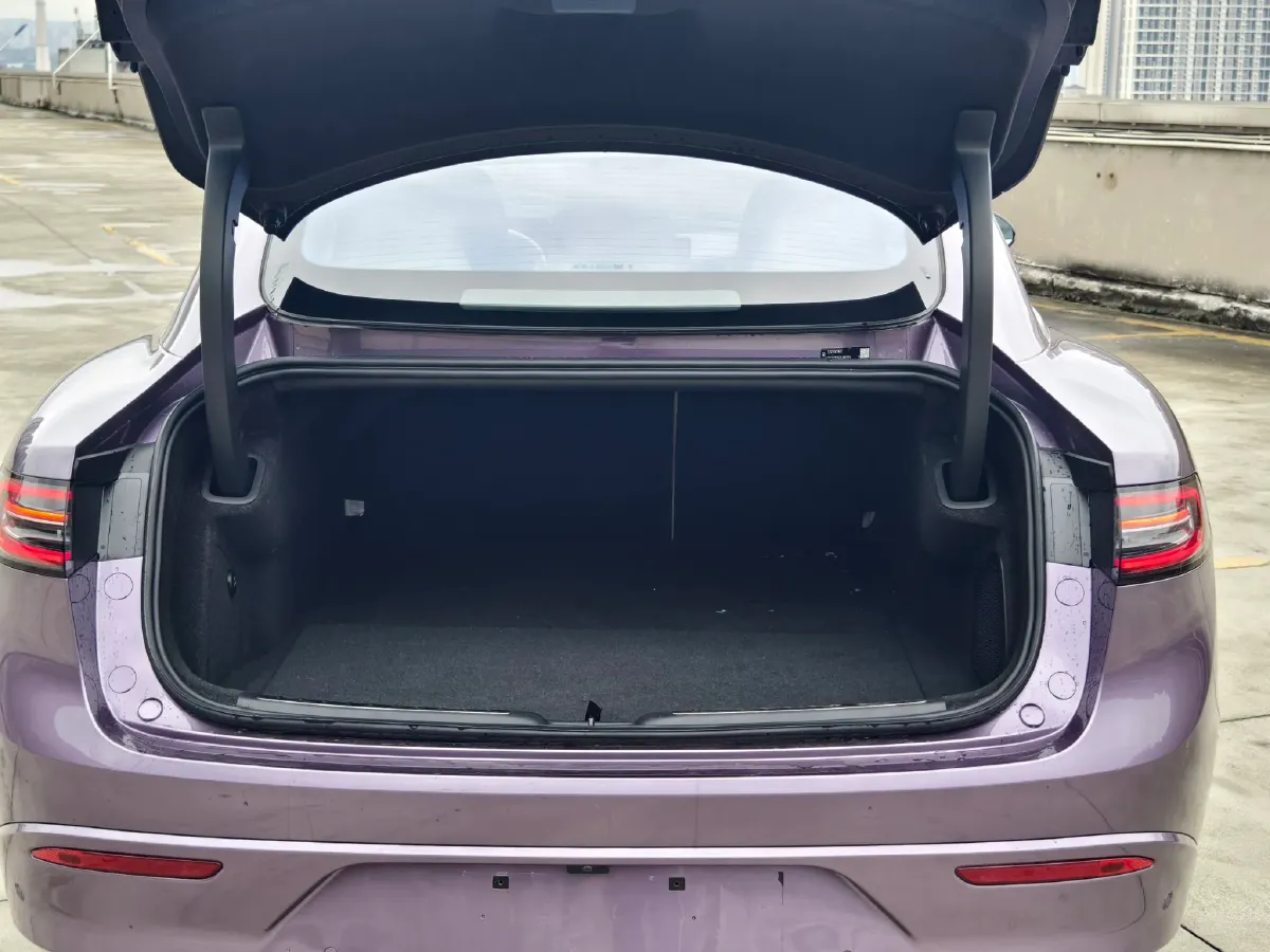 2024 Luxeed S7 BEV 82KWH,autocango,china used car exporter,china ev exporter,chinese used car exporter,chinese used ev exporter