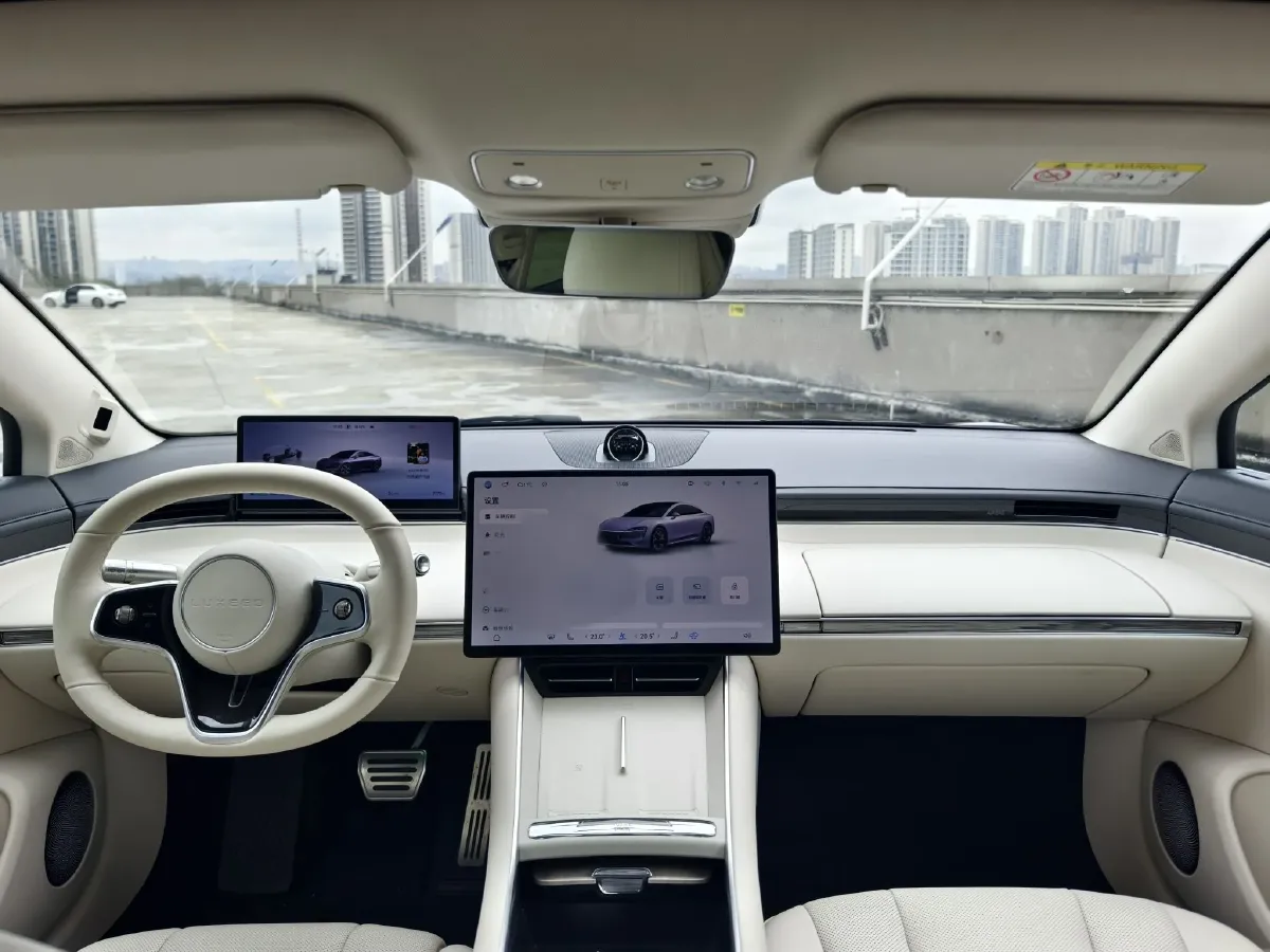 2024 Luxeed S7 BEV 82KWH,autocango,china used car exporter,china ev exporter,chinese used car exporter,chinese used ev exporter