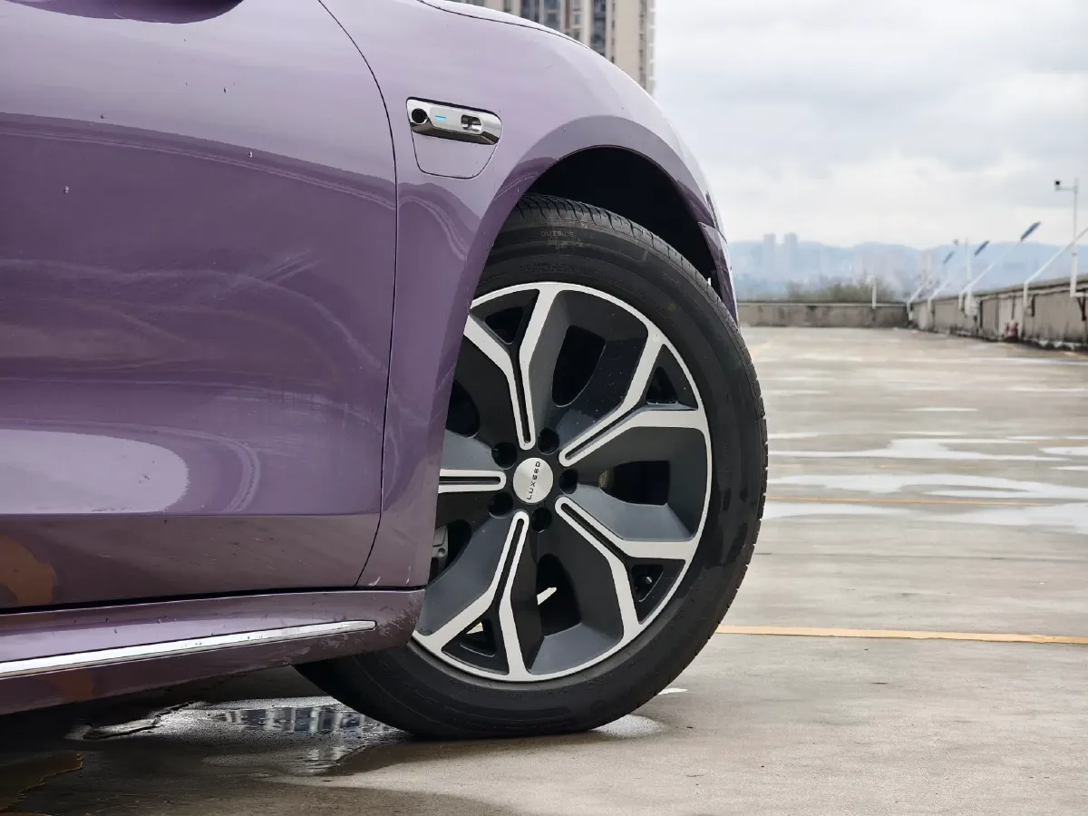 2024 Luxeed S7 BEV 82KWH,autocango,china used car exporter,china ev exporter,chinese used car exporter,chinese used ev exporter