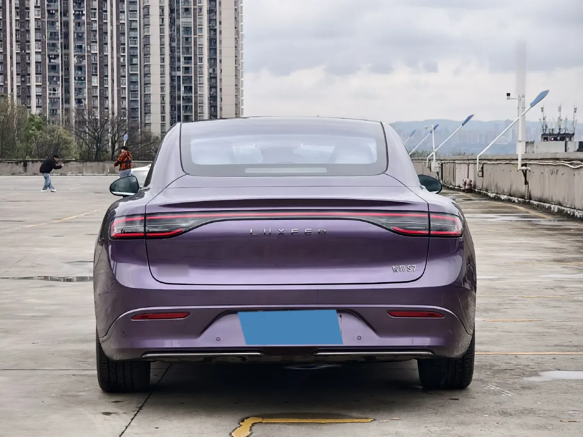 2024 Luxeed S7 BEV 82KWH,autocango,china used car exporter,china ev exporter,chinese used car exporter,chinese used ev exporter