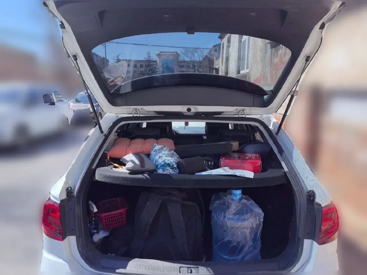 2017 Volkswagen C-Trek 1.4T 131HP L4 7DCT,autocango,china used car exporter,china ev exporter,chinese used car exporter,chinese used ev exporter