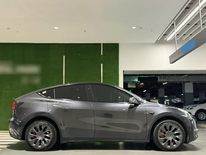 2024 Tesla Model Y BEV 60KWH,autocango,china used car exporter,china ev exporter,chinese used car exporter,chinese used ev exporter