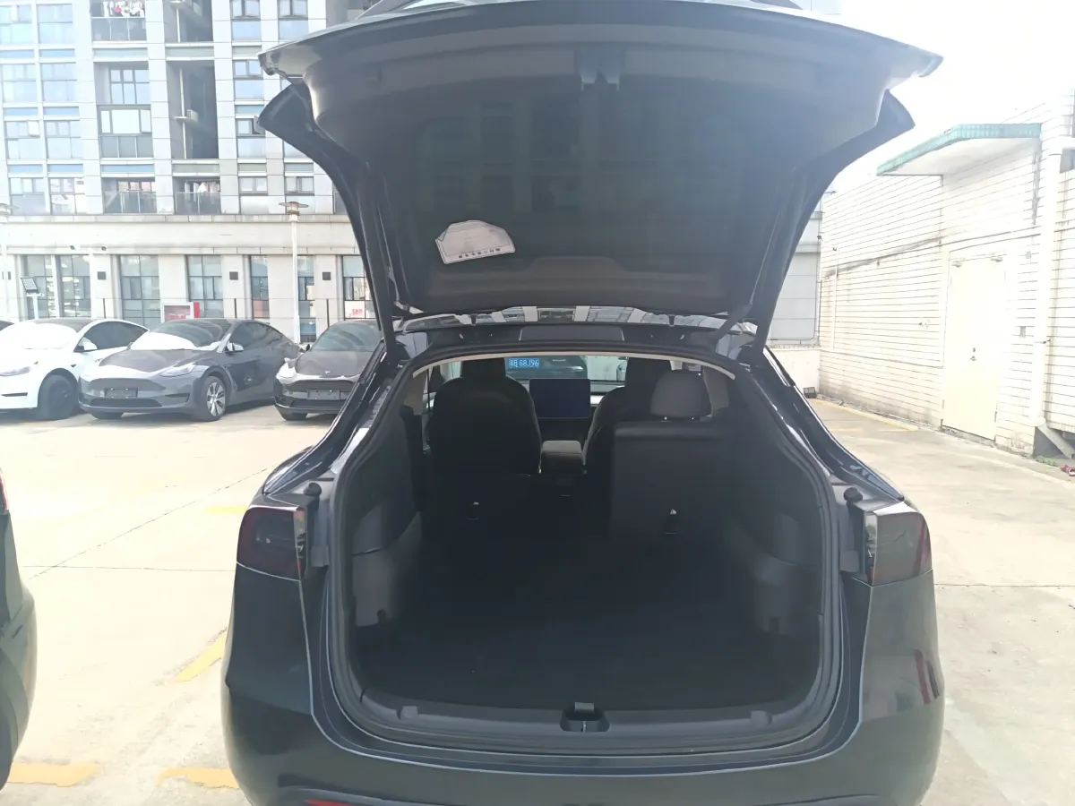 2024 Tesla Model Y BEV 60KWH,autocango,china used car exporter,china ev exporter,chinese used car exporter,chinese used ev exporter