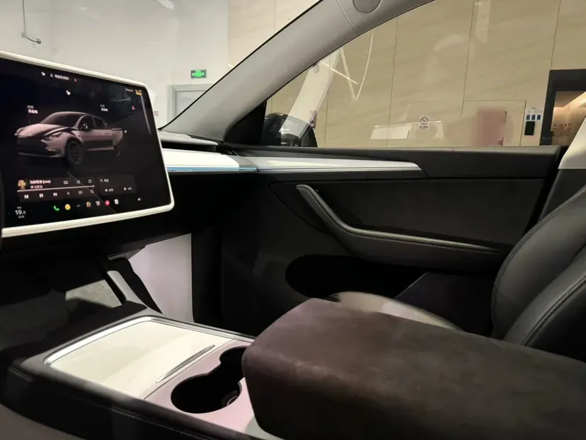 2024 Tesla Model Y BEV 60KWH,autocango,china used car exporter,china ev exporter,chinese used car exporter,chinese used ev exporter