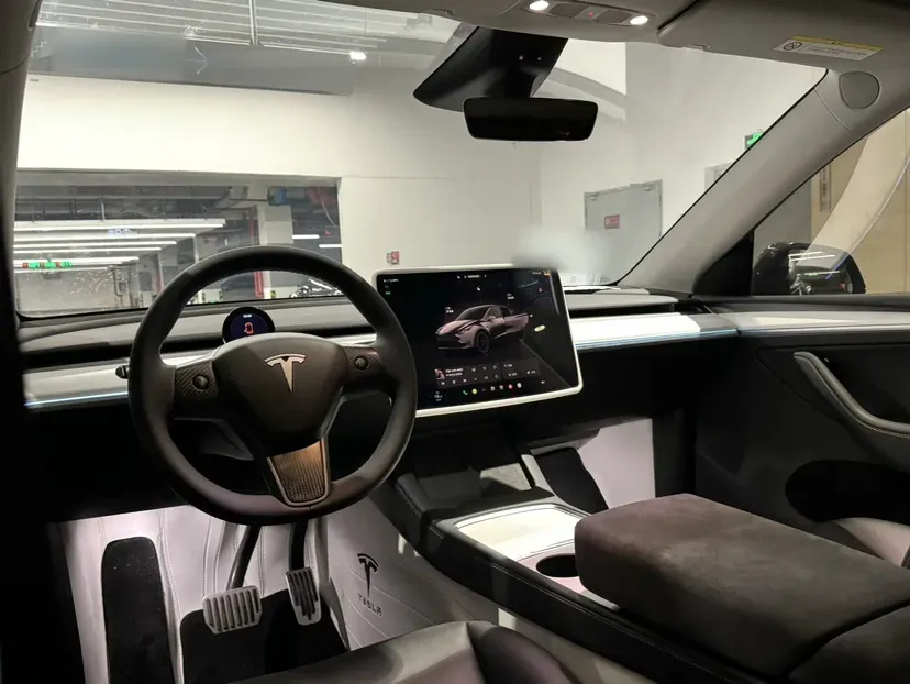 2024 Tesla Model Y BEV 60KWH,autocango,china used car exporter,china ev exporter,chinese used car exporter,chinese used ev exporter