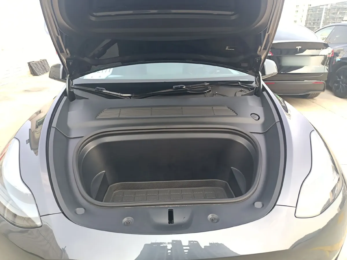 2024 Tesla Model Y BEV 60KWH,autocango,china used car exporter,china ev exporter,chinese used car exporter,chinese used ev exporter