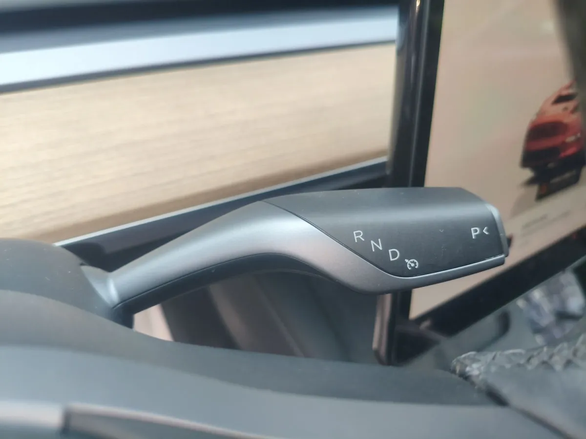 2022 Tesla Model Y BEV 60KWH,autocango,china used car exporter,china ev exporter,chinese used car exporter,chinese used ev exporter