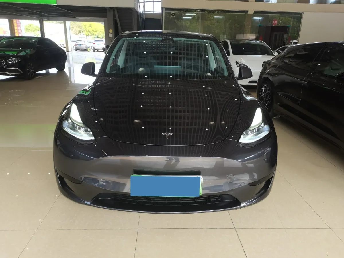 2024 Tesla Model Y BEV 60KWH,autocango,china used car exporter,china ev exporter,chinese used car exporter,chinese used ev exporter