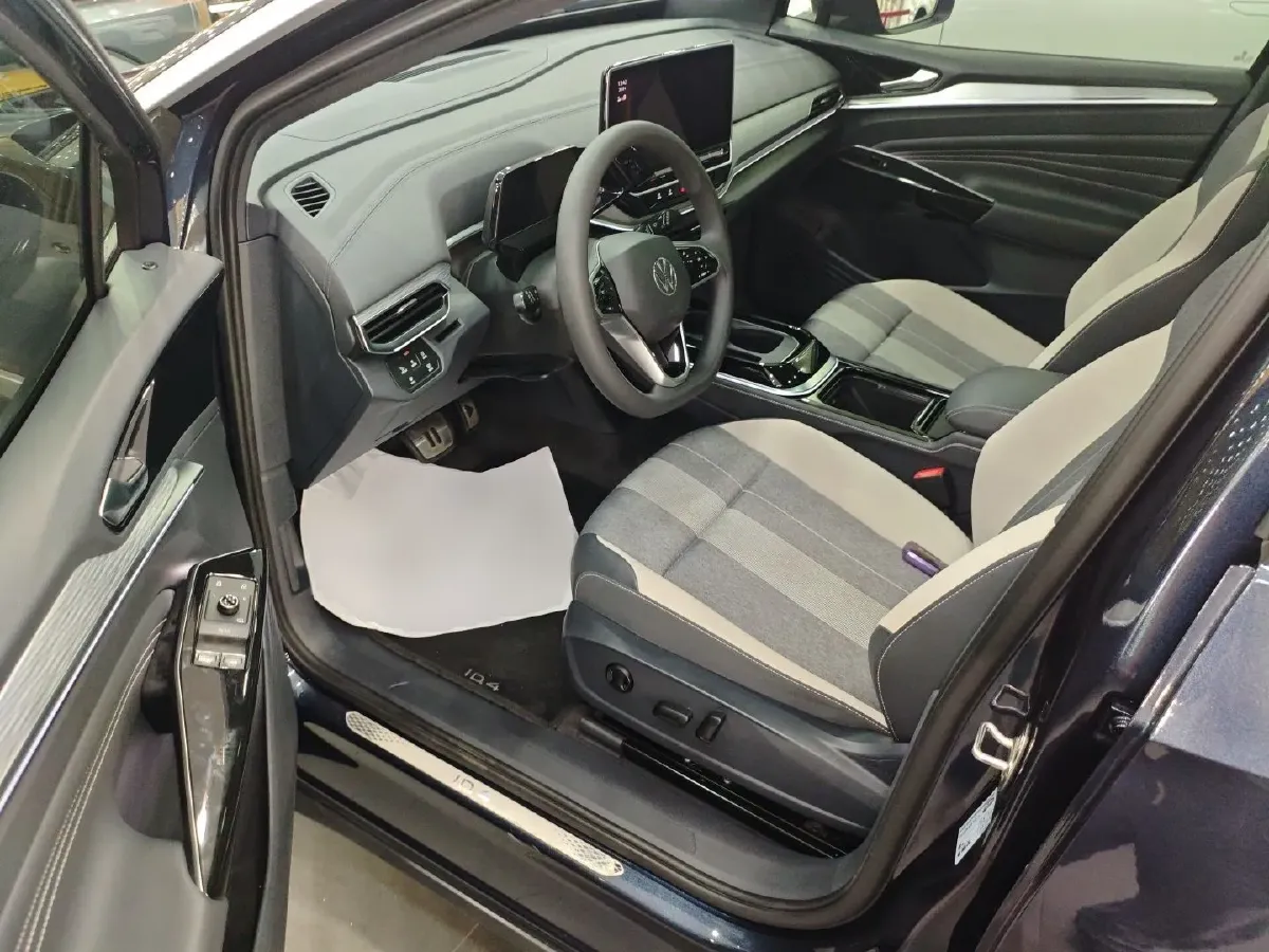 2022 Volkswagen ID.4 Crozz BEV 84.8KWH,autocango,china used car exporter,china ev exporter,chinese used car exporter,chinese used ev exporter