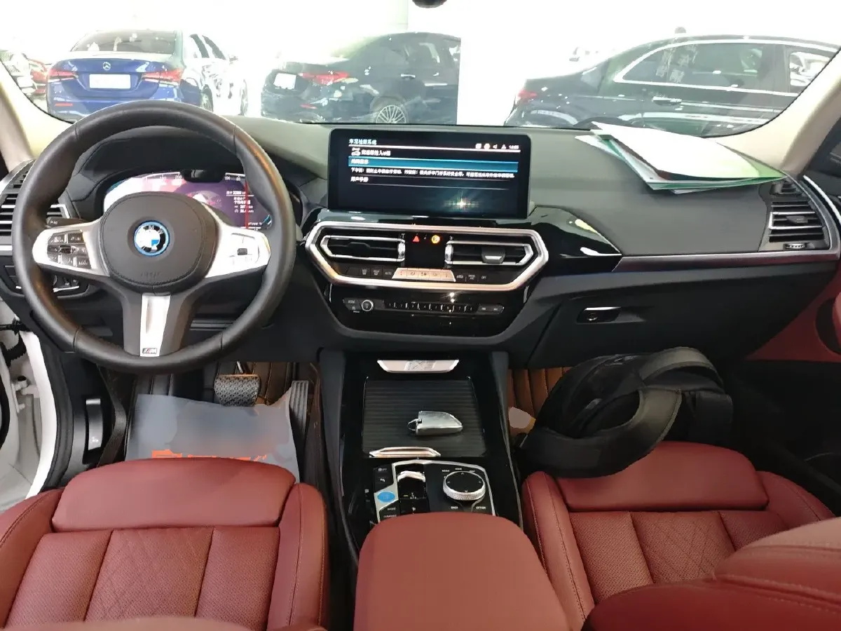 2024 BMW iX3 BEV 80KWH,autocango,china used car exporter,china ev exporter,chinese used car exporter,chinese used ev exporter