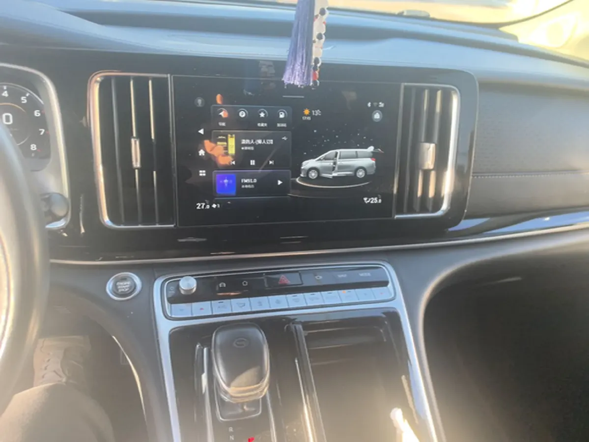 2021 GAC Trumpchi M8 2.0T 252HP L4 8AT,autocango,china used car exporter,china ev exporter,chinese used car exporter,chinese used ev exporter