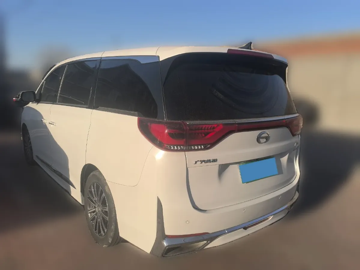 2021 GAC Trumpchi M8 2.0T 252HP L4 8AT,autocango,china used car exporter,china ev exporter,chinese used car exporter,chinese used ev exporter