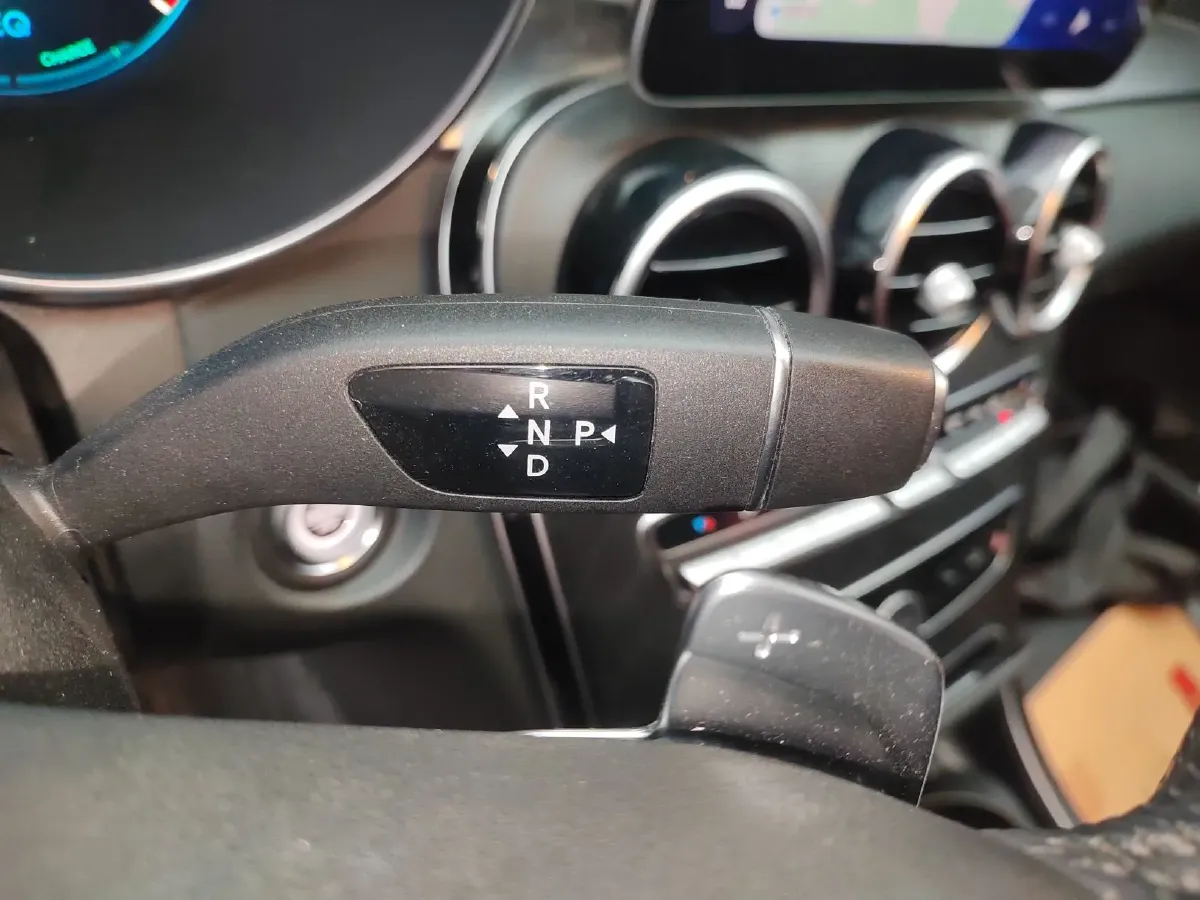 2021 Mercedes-Benz C Class 1.5T 184HP L4 9AT,autocango,china used car exporter,china ev exporter,chinese used car exporter,chinese used ev exporter