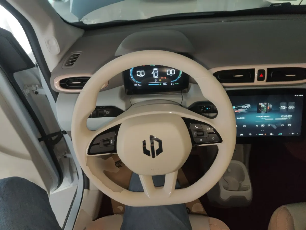 2025 Leapmotor T03 BEV 31.9KWH,autocango,china used car exporter,china ev exporter,chinese used car exporter,chinese used ev exporter