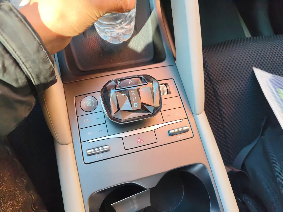 2024 BYD YuanUP BEV 32KWH,autocango,china used car exporter,china ev exporter,chinese used car exporter,chinese used ev exporter