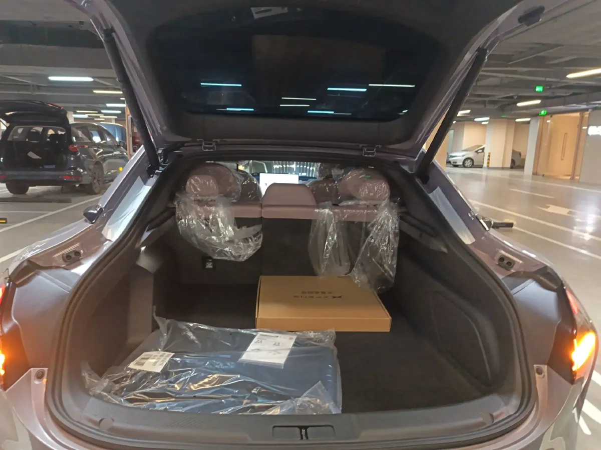 2025 Xpeng MONA M03 BEV,autocango,china used car exporter,china ev exporter,chinese used car exporter,chinese used ev exporter