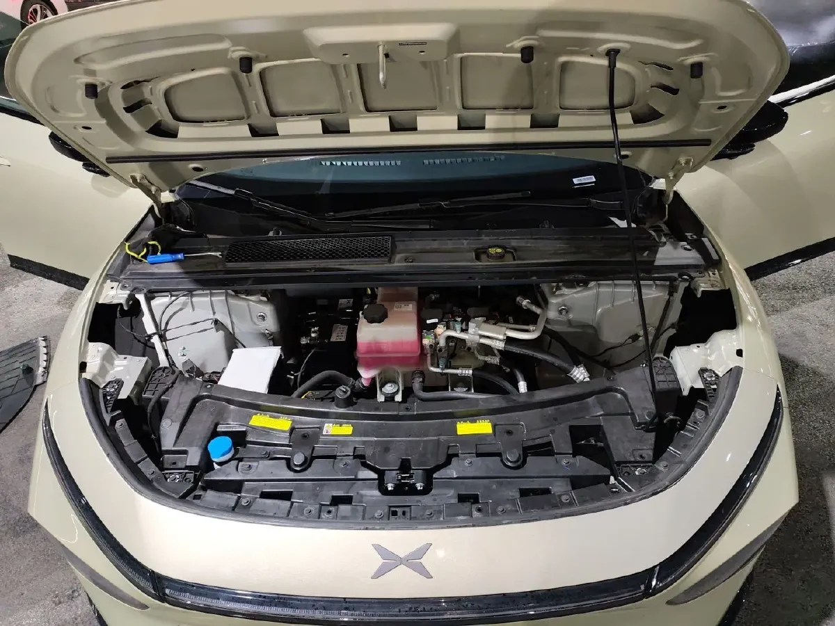 2024 Xpeng P7+ BEV 76.3KWH,autocango,china used car exporter,china ev exporter,chinese used car exporter,chinese used ev exporter