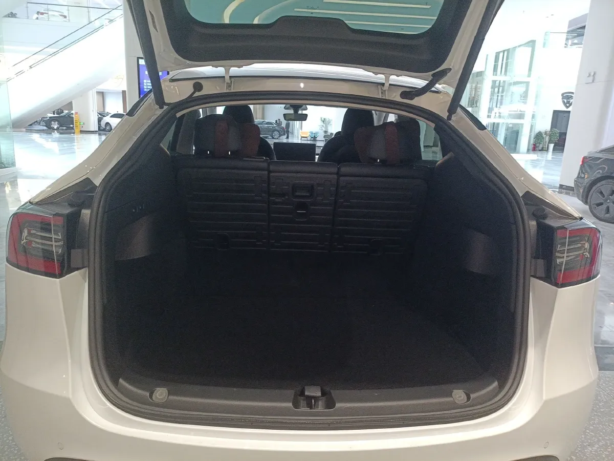 2021 Tesla Model Y BEV 78.4KWH,autocango,china used car exporter,china ev exporter,chinese used car exporter,chinese used ev exporter