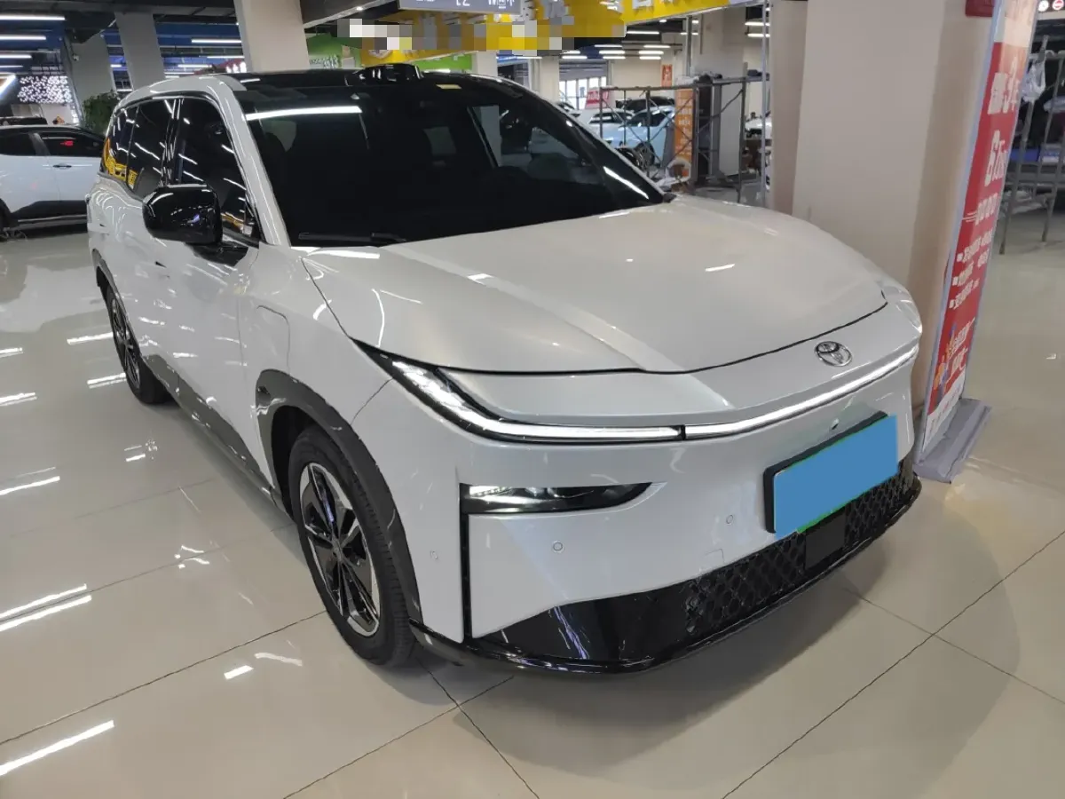 2025 Toyota BZ3X BEV 58.37KWH,autocango,china used car exporter,china ev exporter,chinese used car exporter,chinese used ev exporter