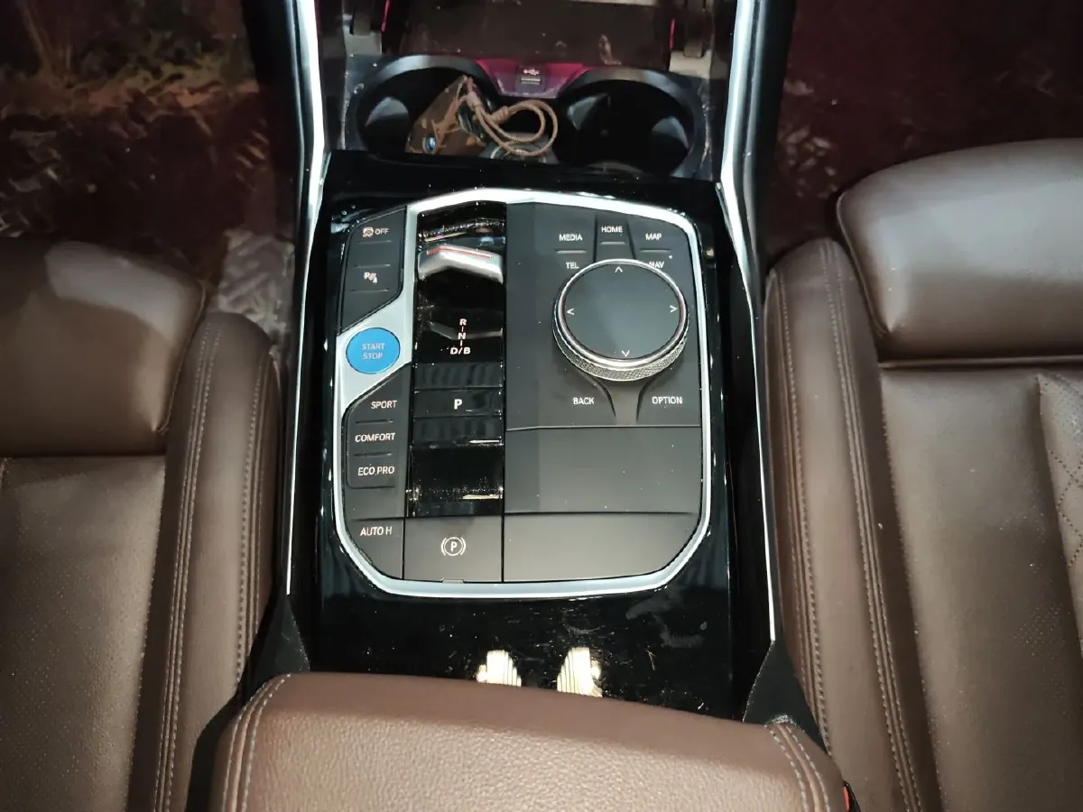 2022 BMW i3 BEV 70KWH,autocango,china used car exporter,china ev exporter,chinese used car exporter,chinese used ev exporter