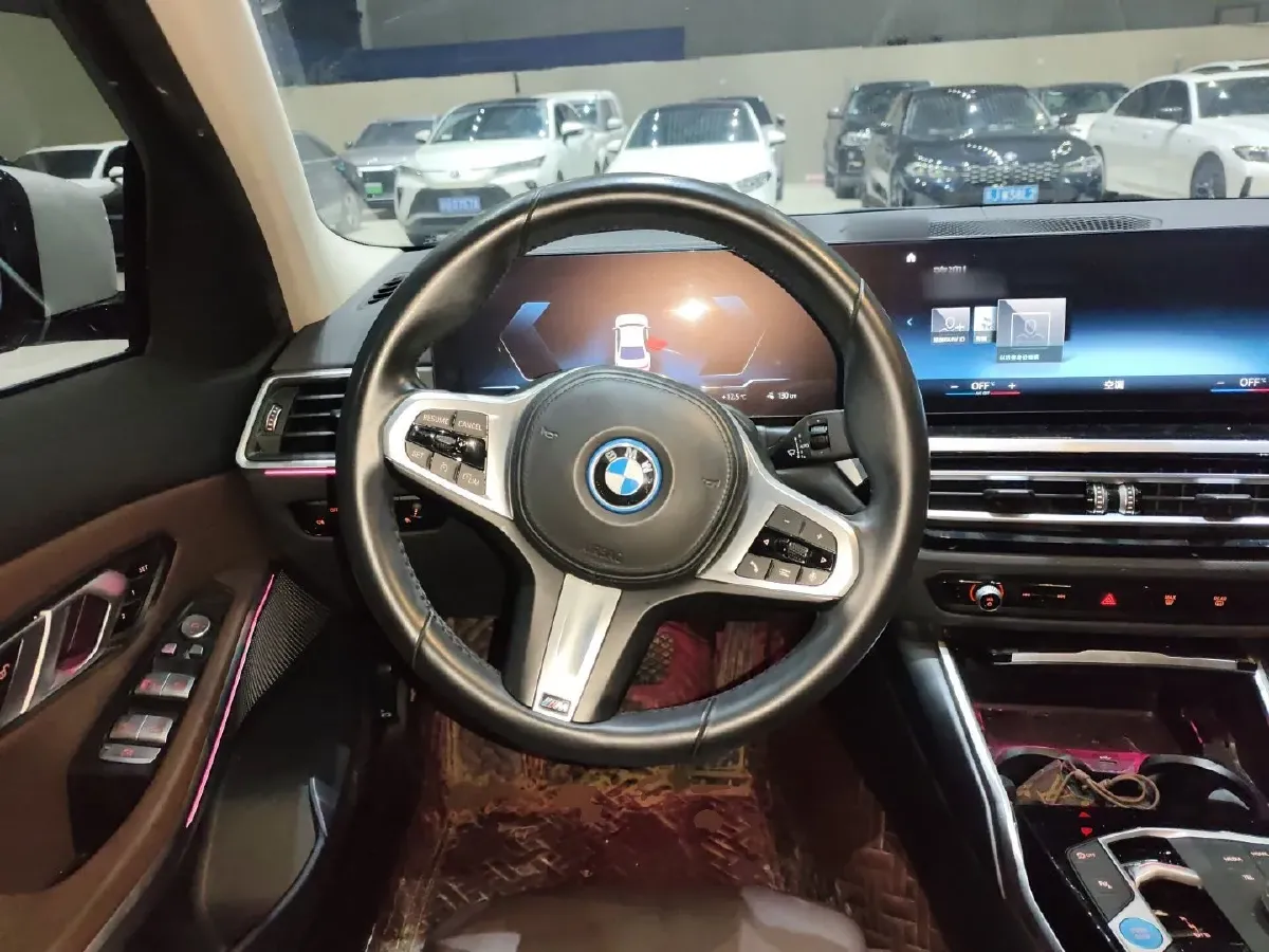 2022 BMW i3 BEV 70KWH,autocango,china used car exporter,china ev exporter,chinese used car exporter,chinese used ev exporter