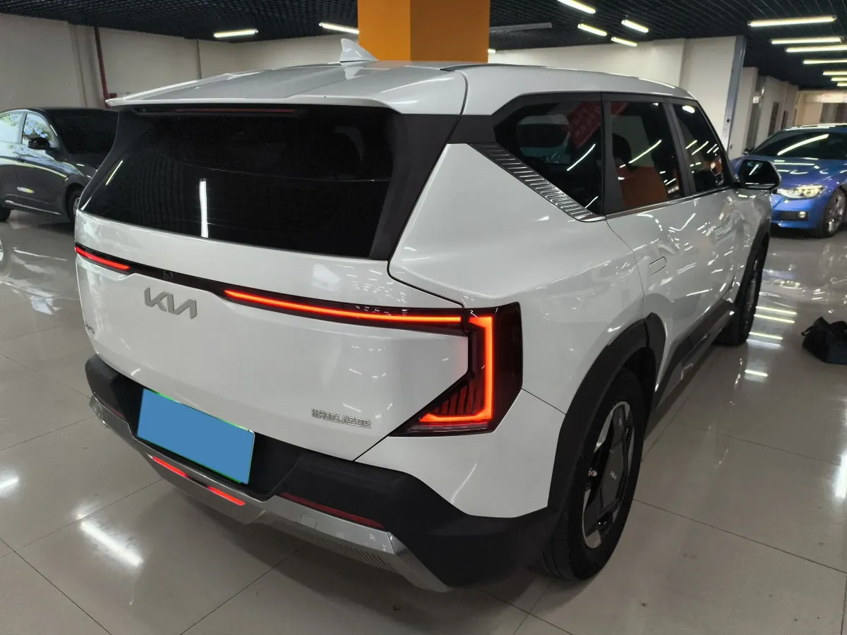 2024 Kia EV5 BEV 64.2KWH,autocango,china used car exporter,china ev exporter,chinese used car exporter,chinese used ev exporter