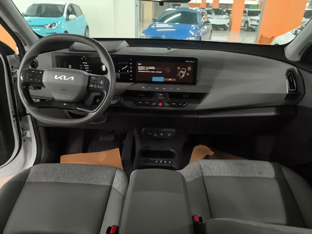 2024 Kia EV5 BEV 64.2KWH,autocango,china used car exporter,china ev exporter,chinese used car exporter,chinese used ev exporter