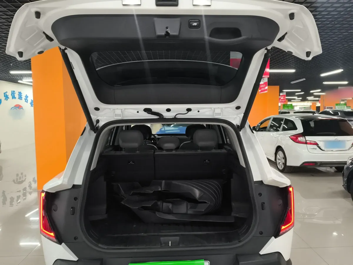 2024 Kia EV5 BEV 64.2KWH,autocango,china used car exporter,china ev exporter,chinese used car exporter,chinese used ev exporter