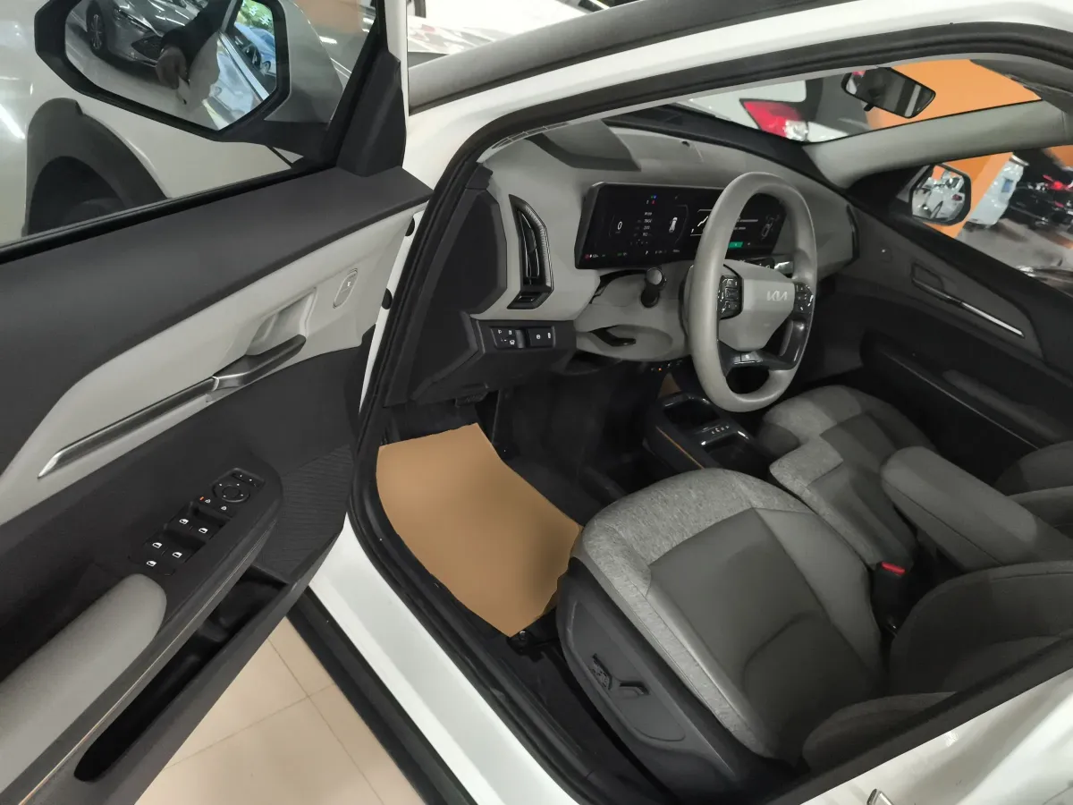 2024 Kia EV5 BEV 64.2KWH,autocango,china used car exporter,china ev exporter,chinese used car exporter,chinese used ev exporter