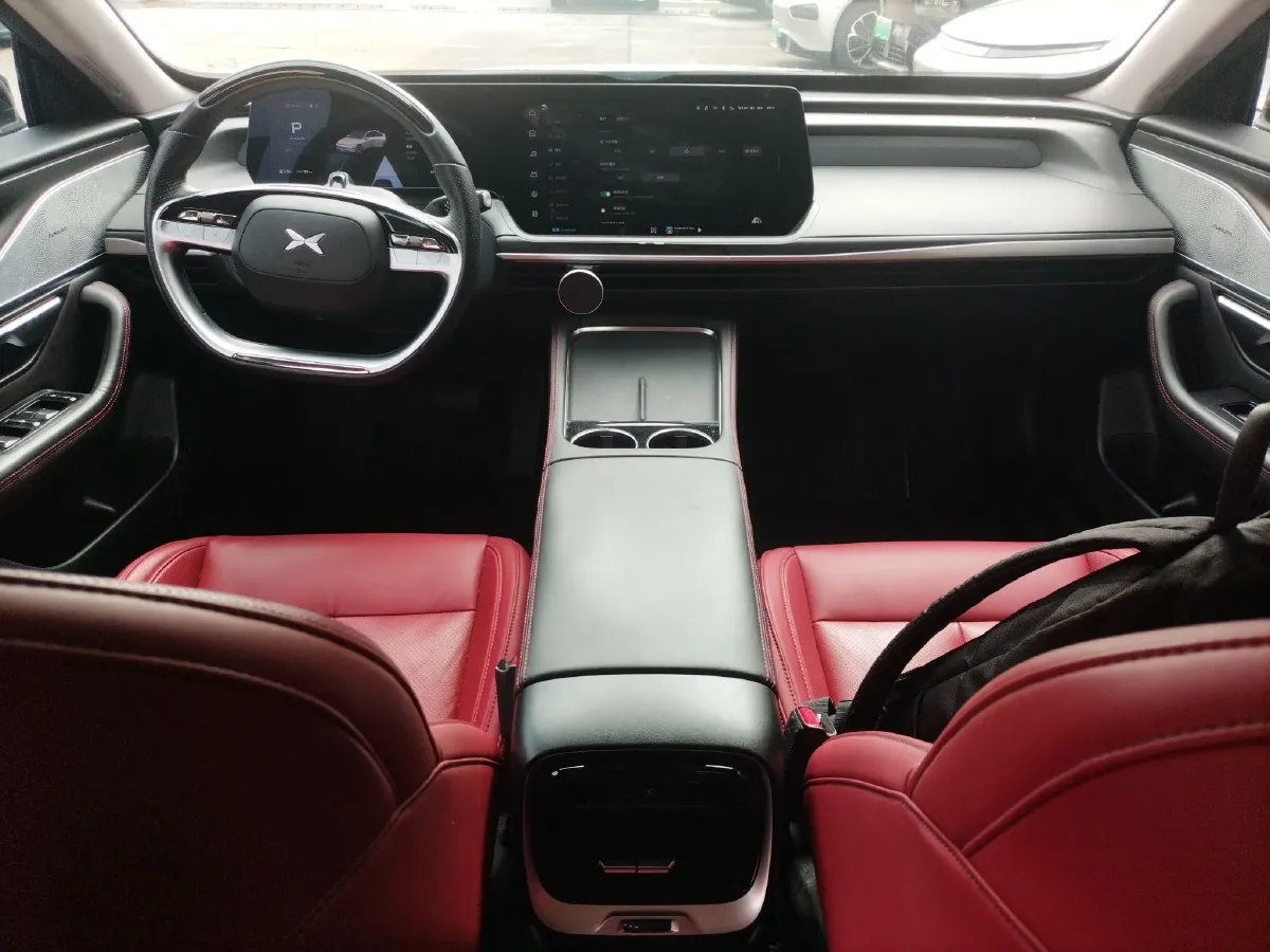 2023 Xpeng P7 BEV 86.2KWH,autocango,china used car exporter,china ev exporter,chinese used car exporter,chinese used ev exporter