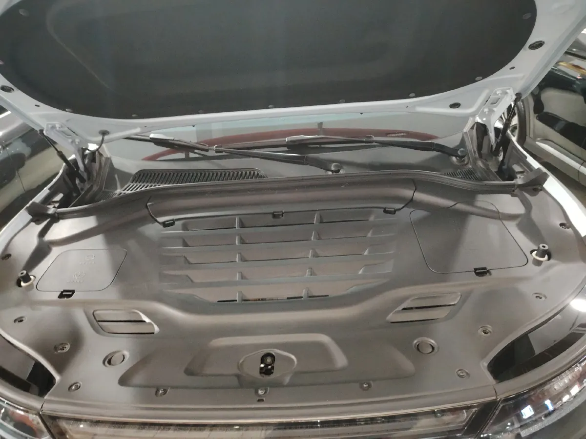 2023 Leapmotor C11 BEV 69.2KWH,autocango,china used car exporter,china ev exporter,chinese used car exporter,chinese used ev exporter