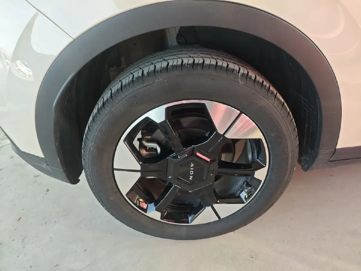 2025 Aion AION UT BEV 44.257/44.12/44.133KWH,autocango,china used car exporter,china ev exporter,chinese used car exporter,chinese used ev exporter