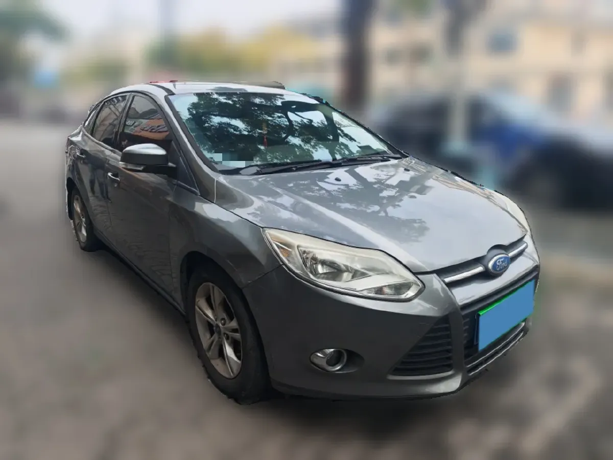 2012 Ford Focus 1.6L 125HP L4 6DCT,autocango,china used car exporter,china ev exporter,chinese used car exporter,chinese used ev exporter